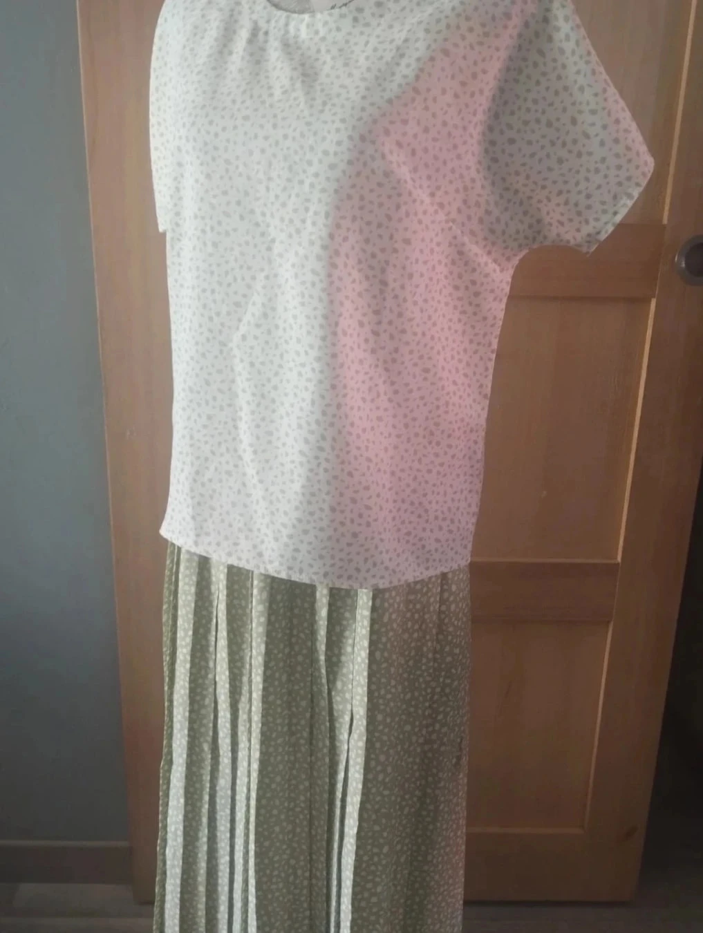Conjunto de túnica+falda plisada, Damart,T38/40 – photo 2